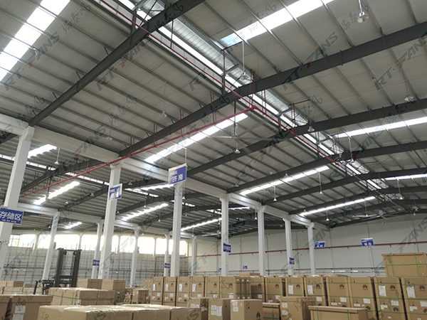 車間用降溫設(shè)備廠家，瑞泰風(fēng)工業(yè)大吊扇降溫效果怎么樣